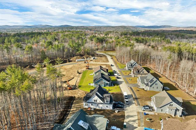 209 Lady Walsingham Way, Laconia, NH 03246