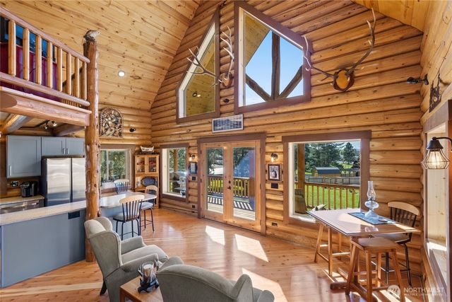 351 Ridge Loop Drive, Cle Elum, WA 98922