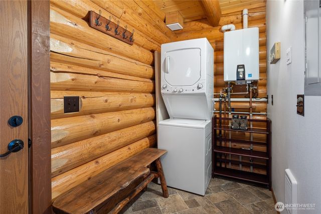 351 Ridge Loop Drive, Cle Elum, WA 98922