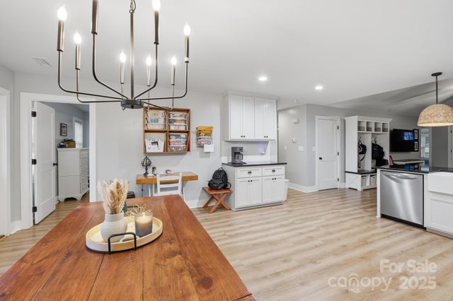 88 Pine Tree Road, Taylorsville, NC 28681