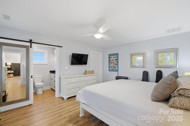 88 Pine Tree Road, Taylorsville, NC 28681