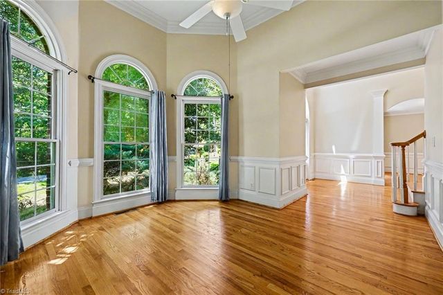 8005 Whitmore Cove Lane, Clemmons, NC 27012