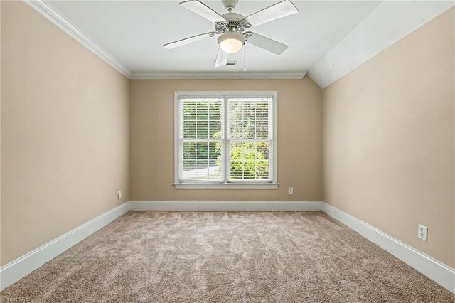 8005 Whitmore Cove Lane, Clemmons, NC 27012