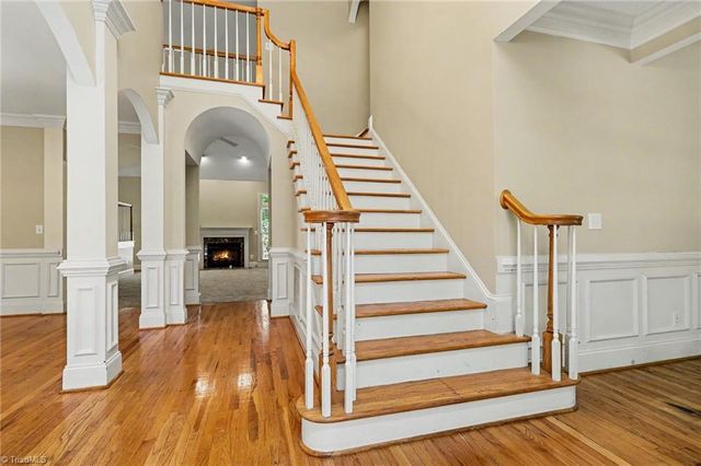 8005 Whitmore Cove Lane, Clemmons, NC 27012