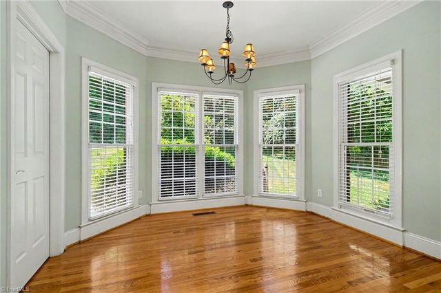 8005 Whitmore Cove Lane, Clemmons, NC 27012