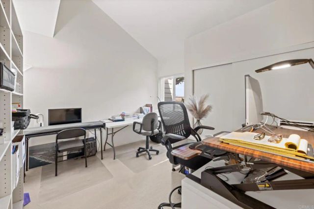 1876 Haymarket, Encinitas, CA 92024