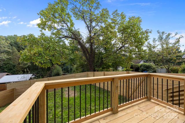 102 Clingman Avenue, Asheville, NC 28801