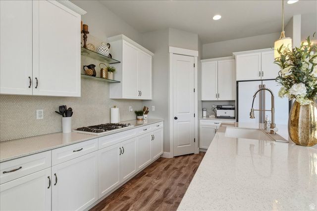 1692 W SPRING MEADOW LN, Farmington, UT 84025