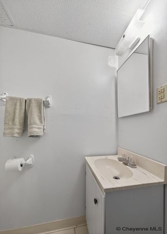 1454 TRENT CT, Cheyenne, WY 82009