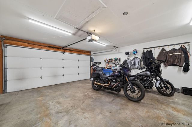 1454 TRENT CT, Cheyenne, WY 82009