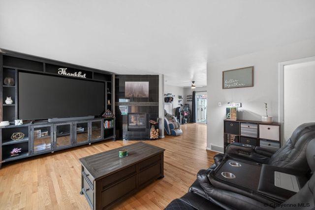 1454 TRENT CT, Cheyenne, WY 82009