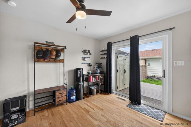 1454 TRENT CT, Cheyenne, WY 82009