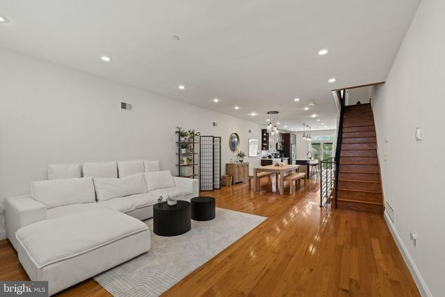 530 DICKINSON ST, Philadelphia, PA 19147
