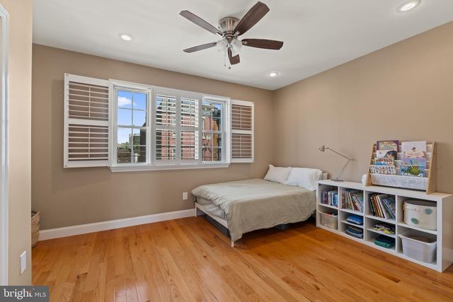 530 DICKINSON ST, Philadelphia, PA 19147