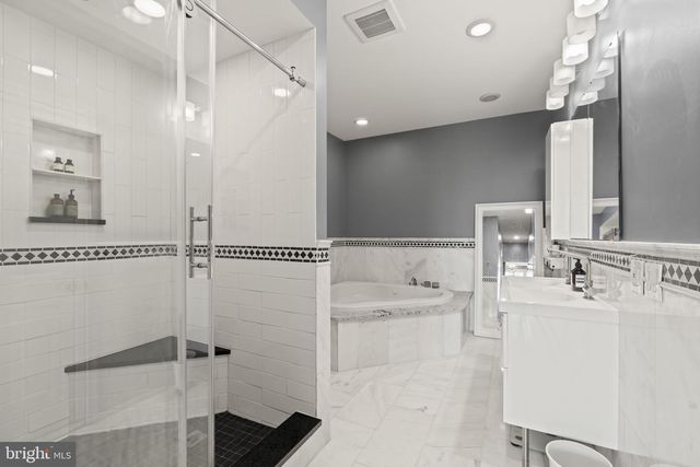 530 DICKINSON ST, Philadelphia, PA 19147
