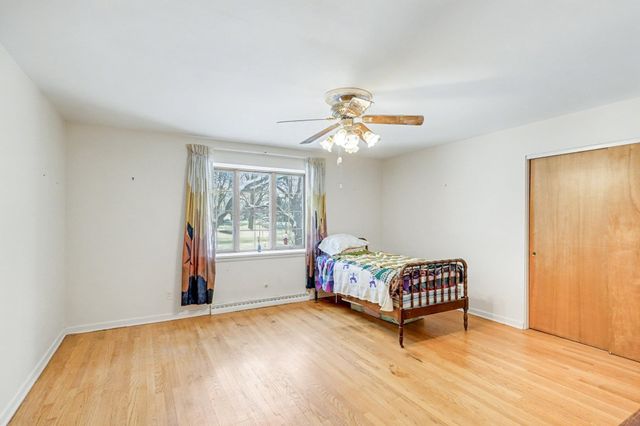 4738 Maplewood Drive, Bay City, MI 48706