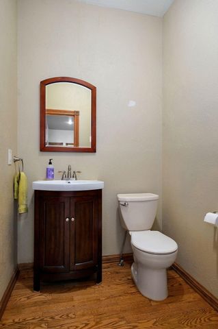 4963 S Glenhaven Avenue, Springfield, MO 65804