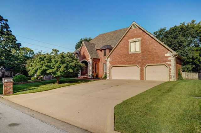 4963 S Glenhaven Avenue, Springfield, MO 65804