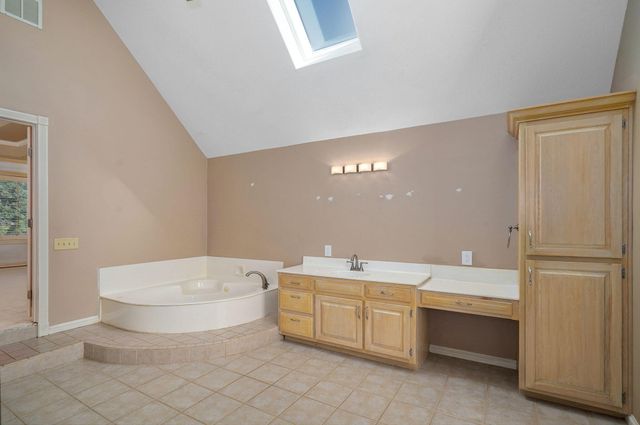 4963 S Glenhaven Avenue, Springfield, MO 65804