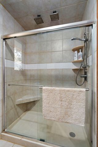 4963 S Glenhaven Avenue, Springfield, MO 65804