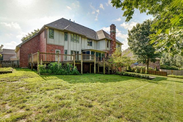 4963 S Glenhaven Avenue, Springfield, MO 65804
