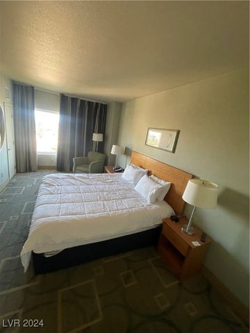 211 East Flamingo Road 614, Las Vegas, NV 89169