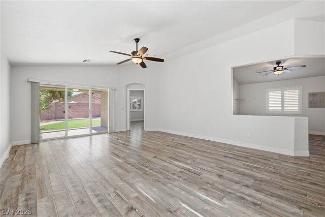 5721 Great Eagle Court, Las Vegas, NV 89122
