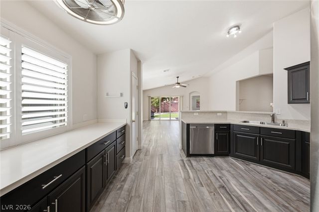 5721 Great Eagle Court, Las Vegas, NV 89122