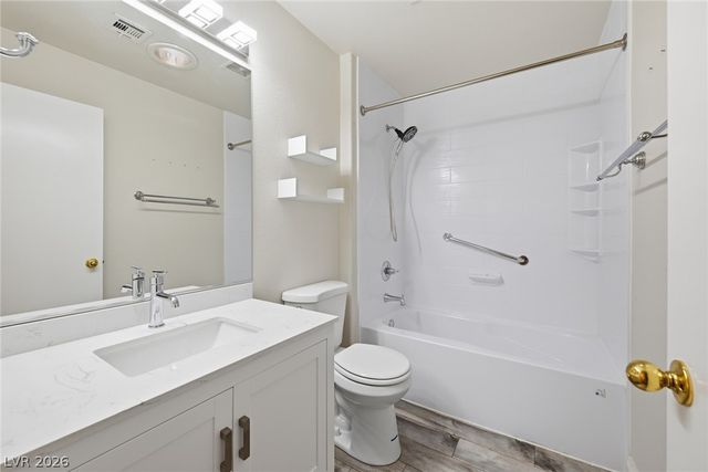 5721 Great Eagle Court, Las Vegas, NV 89122