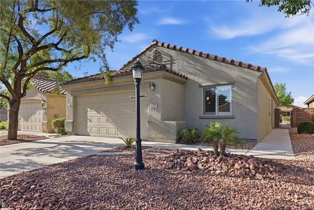 5721 Great Eagle Court, Las Vegas, NV 89122