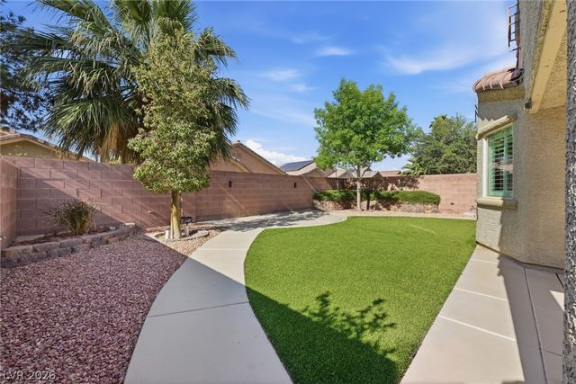 5721 Great Eagle Court, Las Vegas, NV 89122