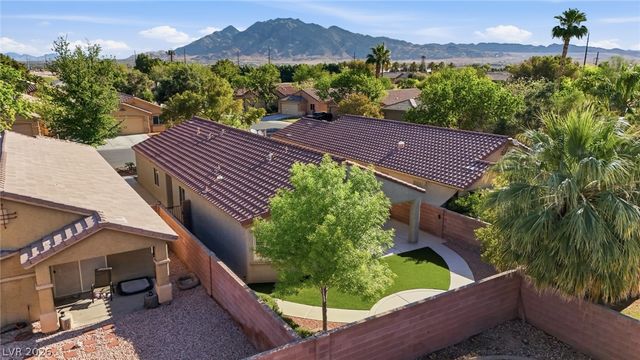 5721 Great Eagle Court, Las Vegas, NV 89122