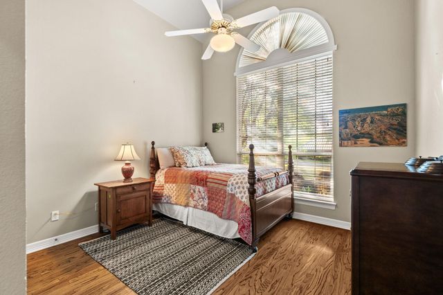 2717 Bartons Bluff LN, Austin, TX 78746