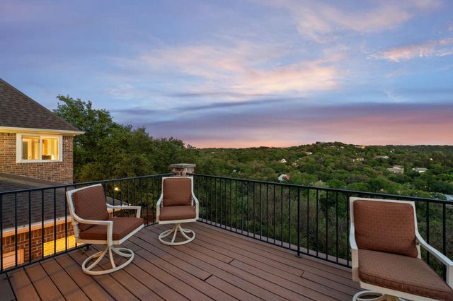 2717 Bartons Bluff LN, Austin, TX 78746