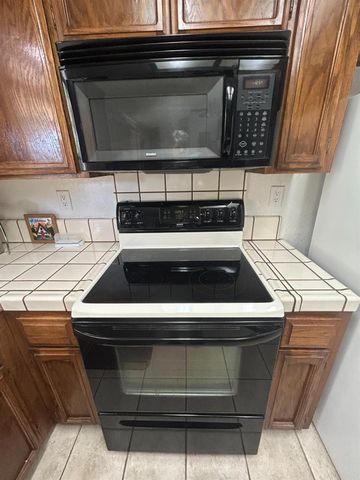 4529 Fallbrook Pl, Salida, CA 95368