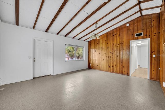 645 PARK AVENUE, Orange City, FL 32763