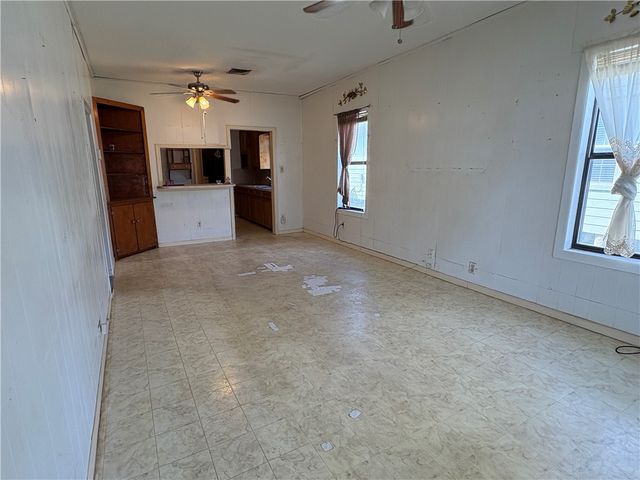 1203 14th St, Corpus Christi, TX 78404