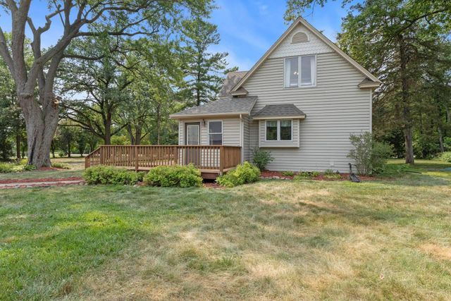 30857 Palm Street NW, Cambridge, MN 55008
