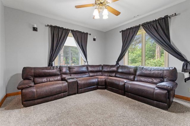 30857 Palm Street NW, Cambridge, MN 55008