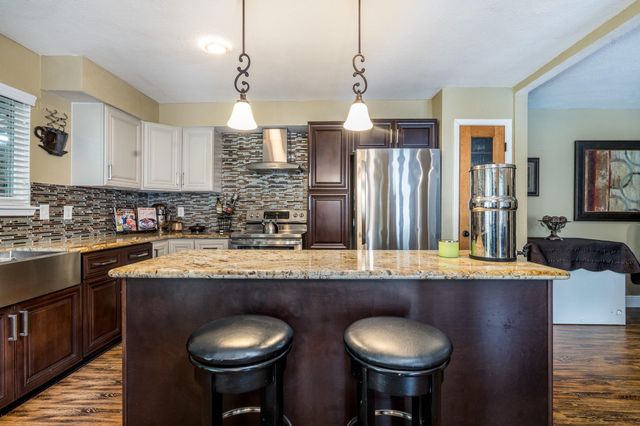 16210 Ridgegreen Drive, Houston, TX 77082