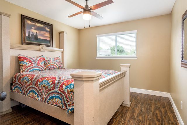 16210 Ridgegreen Drive, Houston, TX 77082