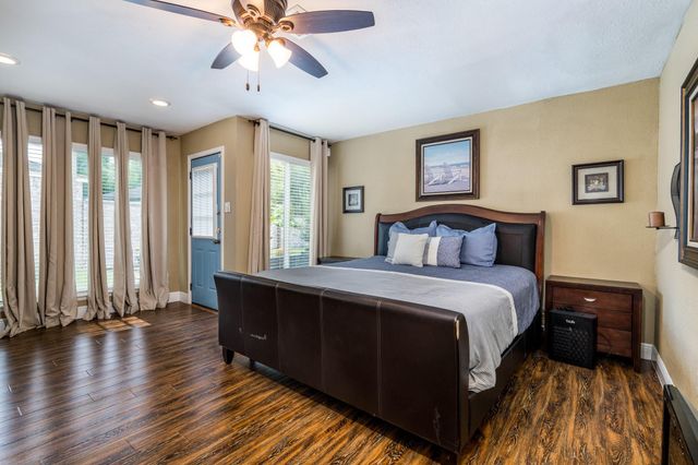 16210 Ridgegreen Drive, Houston, TX 77082