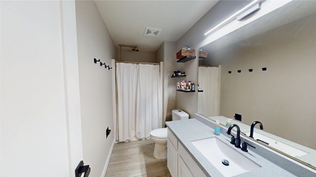 914 NW 22nd Street, Ankeny, IA 50023