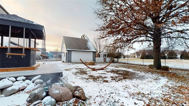 914 NW 22nd Street, Ankeny, IA 50023