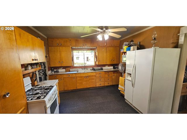 55240 MCDONALD Rd, Vernonia, OR 97064