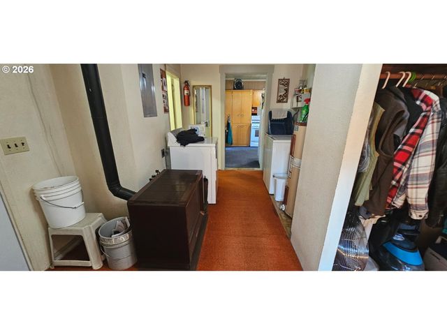 55240 MCDONALD Rd, Vernonia, OR 97064