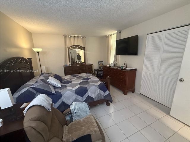 12209 SW 14th Ln 1101, Miami, FL 33184
