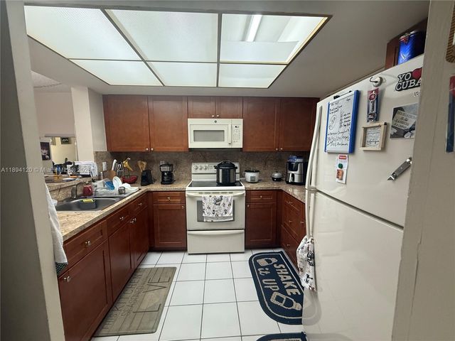 12209 SW 14th Ln 1101, Miami, FL 33184