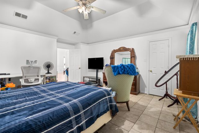 1724 Willow Hollow Drive, Garland, TX 75040