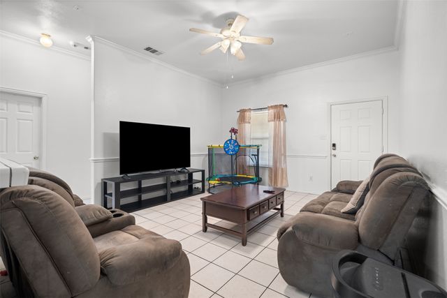 1724 Willow Hollow Drive, Garland, TX 75040